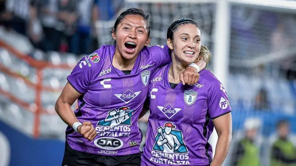 Priscila Chinchilla lidera la remontada de Pachuca Femenil frente al América