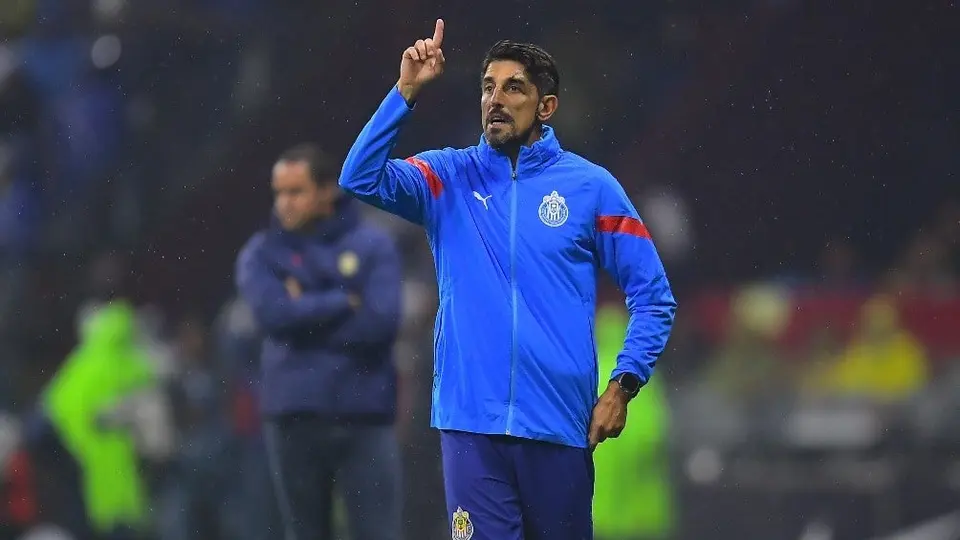Chivas: 'Pollo' Briseño y Alejandro Mayorga elogiaron la continuidad de Paunovic