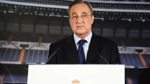 Florentino Pérez no estuvo en el juego del Real Madrid al dar positivo por Covid-19