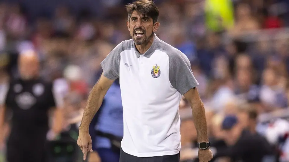 Paunovic revolucionará el XI de Chivas: Alexis Vega y 'Pocho' Guzmán irán a la banca