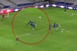 Kylian Mbappé anota golazo en entrenamiento y lo celebra a lo grande