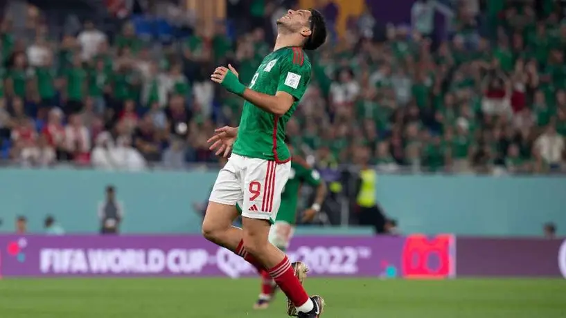 Selección Mexicana trató de defender a Raúl Jiménez pero terminó 'exhibiéndolo'