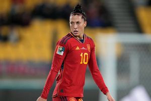 Aparece video de Jenni Hermoso bromeando sobre beso de Luis Rubiales y jugadoras vitoreándolo