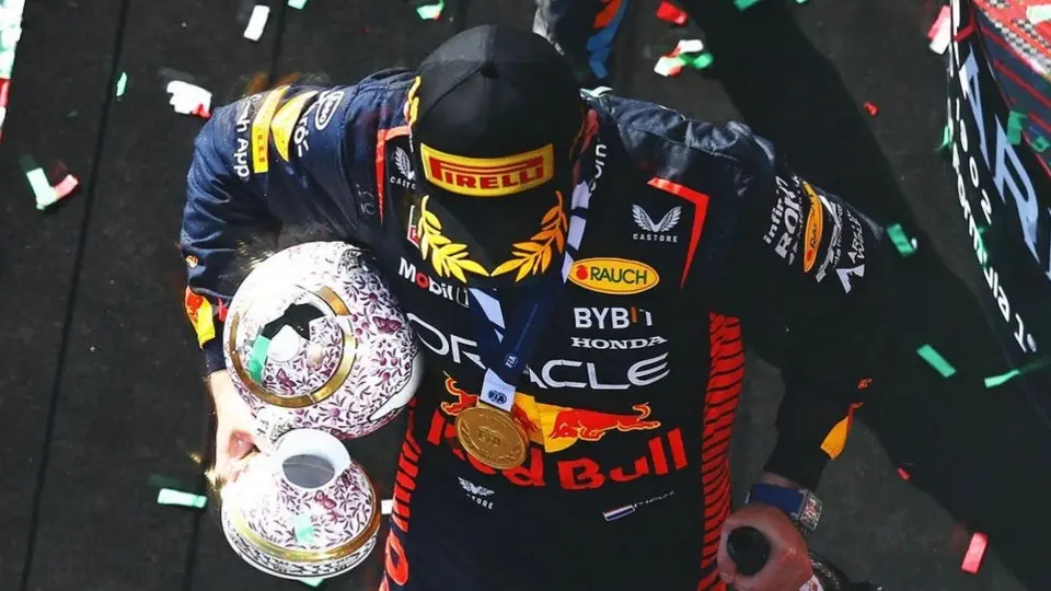 F1: Esto vale el trofeo que Norris le rompió a Verstappen en podio de Hungría