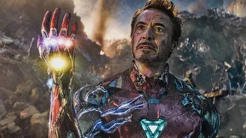 Tony Stark se sacrifica por la humanidad: Este 17 de octubre Iron Man murió
