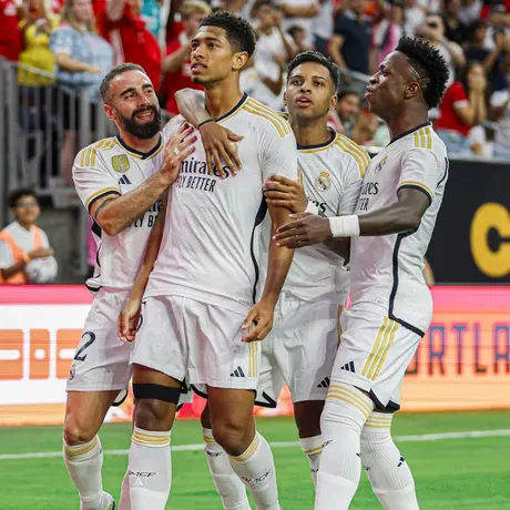 ¡No fueron bien recibidos! Vinícius Jr. y Jude Bellingham viven momento incómodo en Madrid