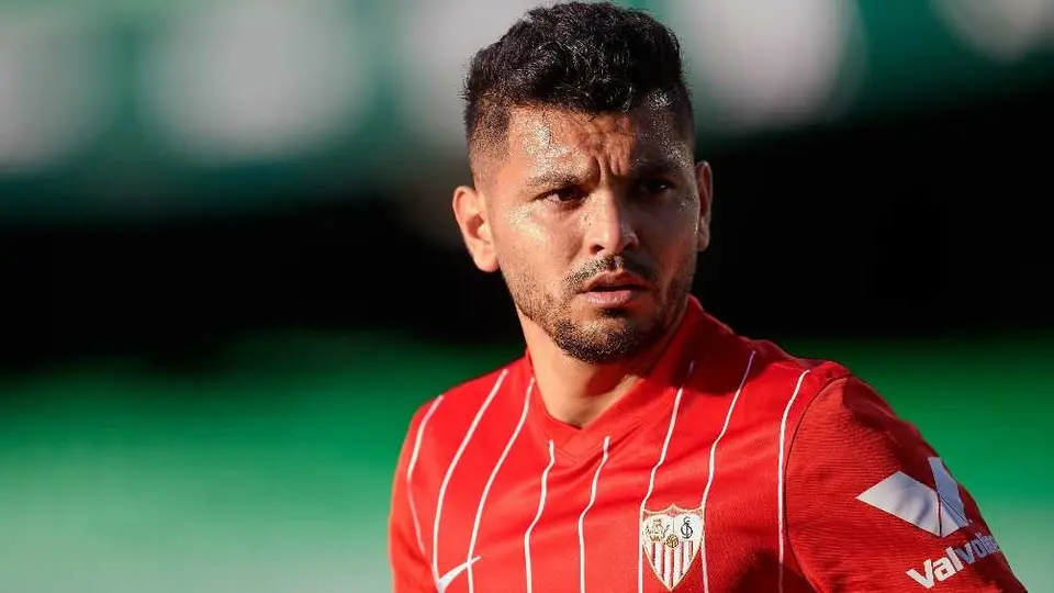 ¡Ya es Rayado! Monterrey hizo oficial la contratación de 'Tecatito' Corona