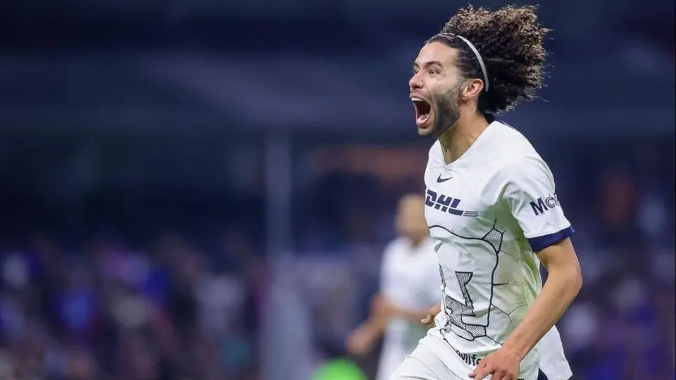 ¡La 'Chinomanía' no acaba nunca! César Huerta se luce ante Cruz Azul con un doblete