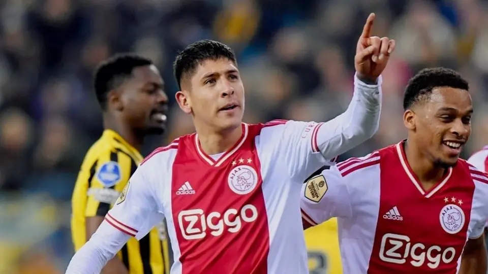 Edson Álvarez es el segundo mexicano más caro en ser fichado por un club en Europa