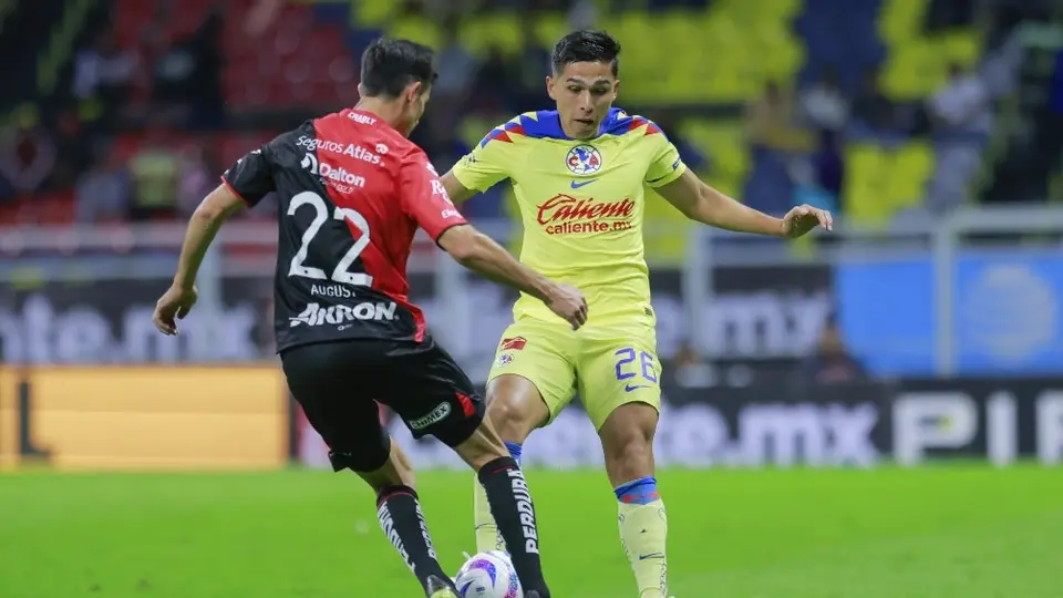 Salvador Reyes tras la victoria frente a Pachuca: 'No hay que relajarse con los resultados'