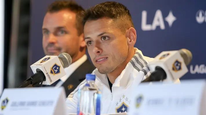 Chicharito Hernández sobre transformar el futbol mexicano: 'Que vendan más barato'