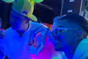 Carlos Salcedo festejó su cumpleaños luego de la derrota de Cruz Azul ante Querétaro