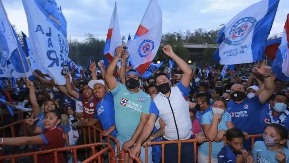 Carlos Hermosillo sobre la situación de Cruz Azul: "Que la afición deje de ir al estadio"
