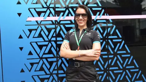 Dalia Ramos, la primera mujer mexicana en trabajar en una escudería de F1