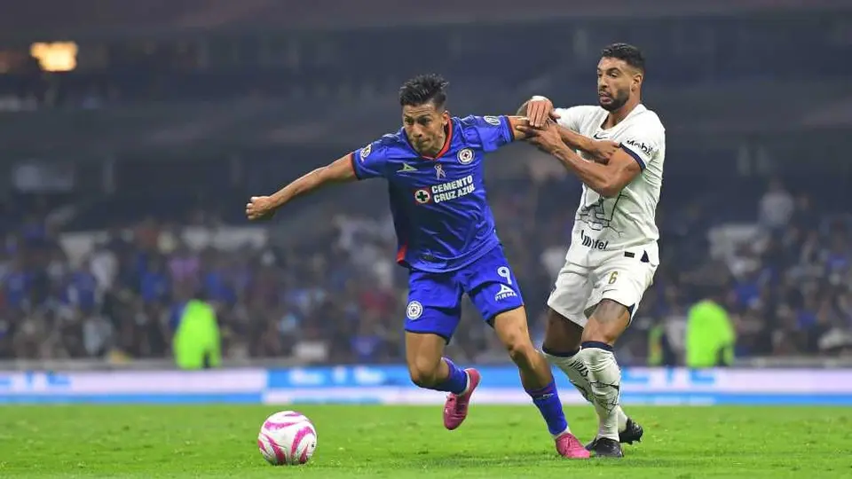 Sepúlveda no baja los brazos en Cruz Azul: "Mientras haya posibilidad, lo vamos a intentar"