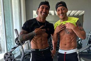 Mesut Özil causa polémica por su tatuaje vinculado a simbología de extrema derecha turca