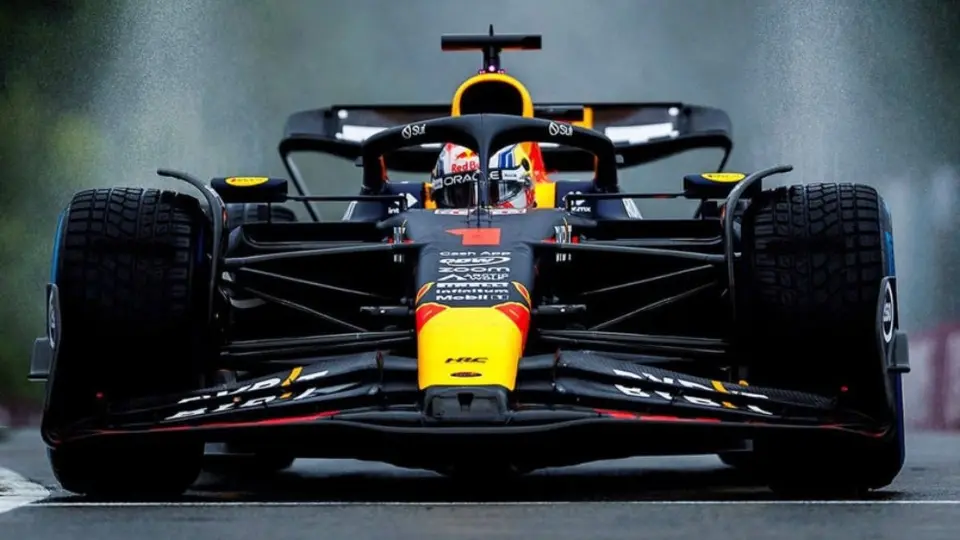 Red Bull: 'Checo' Pérez y Max Verstappen son los pilotos que menos tiempo tardan en los boxes