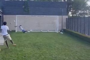 ¿Cuidado, Courtois? Eduardo Camavinga se luce en la portería