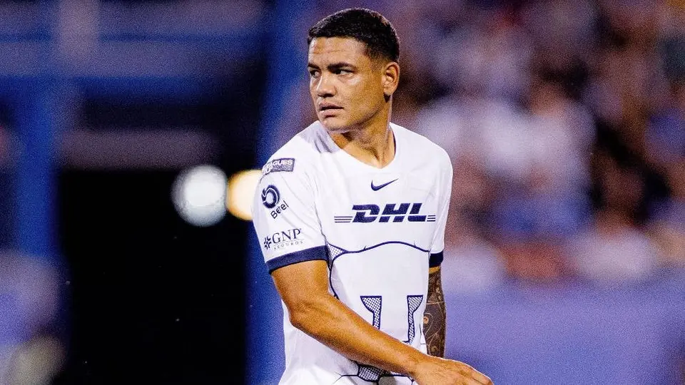 'Toro' Fernández pelea de tú a tú con Ignacio Dinenno por la titularidad en Pumas