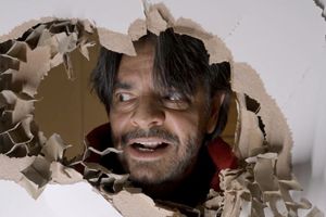 Eugenio Derbez aprovecha Halloween para anunciar otra temporada junto a su familia