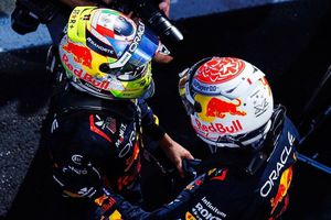 Helmut Marko cree que Checo Pérez y Verstappen son la mejor dupla en la historia de Red Bull