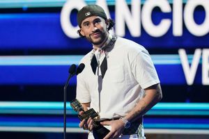 Bad Bunny lanzó indirectas a más no poder en "Nadie sabe lo que va a pasar mañana"