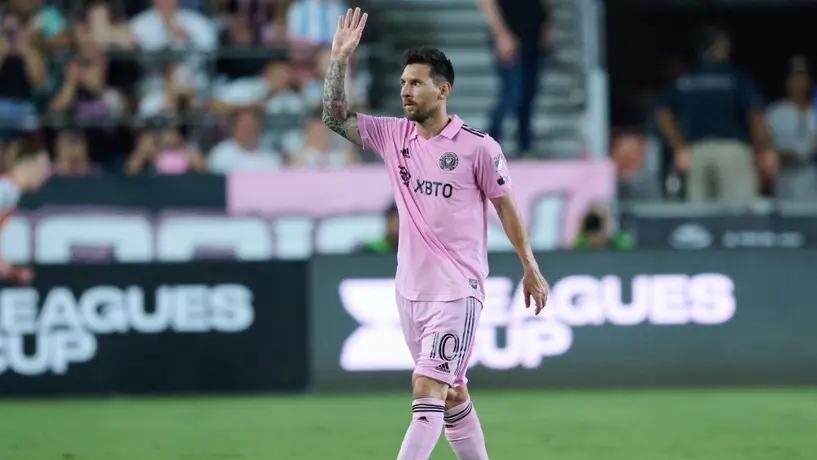 Lionel Messi sorprendió a sus compañeros con impresionante regalo