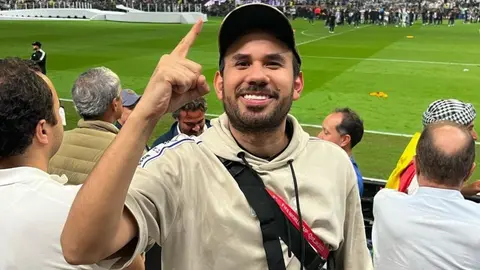 Aficionados revientan a Werevertumorro en su debut como analista de Premier League