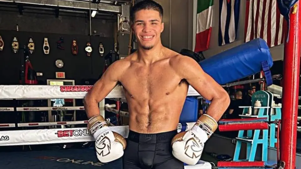 Xader Zayas confesó que tiene como ejemplo a seguir al Canelo Álvarez