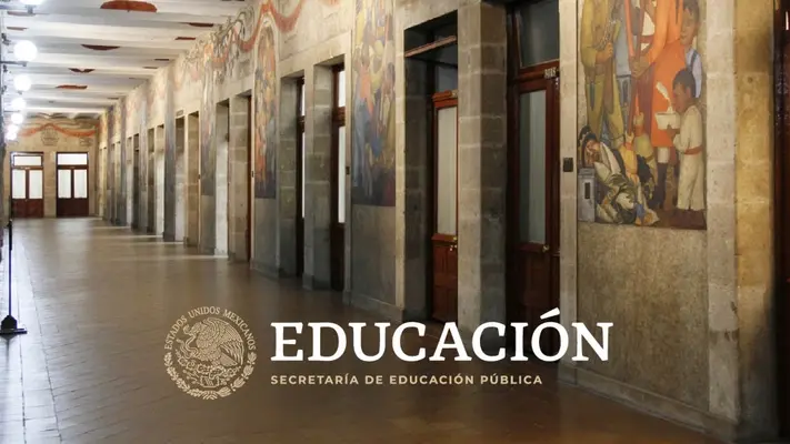 Jueza da 24 horas a la SEP para rediseñar libros de texto gratuitos