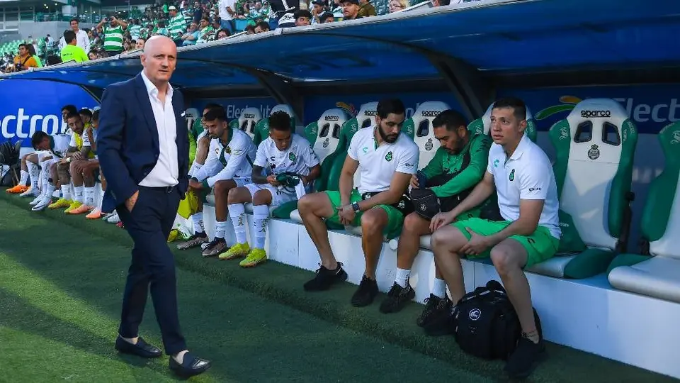 Pablo Repetto se va feliz por cumplirle a su afición en el aniversario de Santos