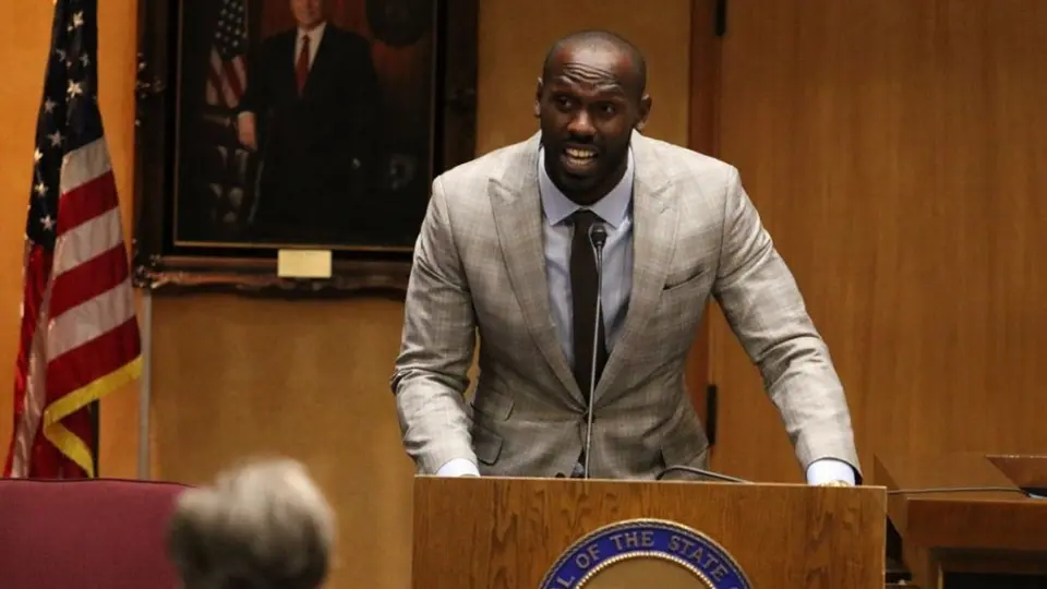 NFL: Raiders despiden a Chandler Jones tras ser arrestado