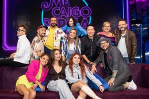 Me Caigo de Risa: Exhiben a Ricardo Fastlicht ¿empujando a una fan?