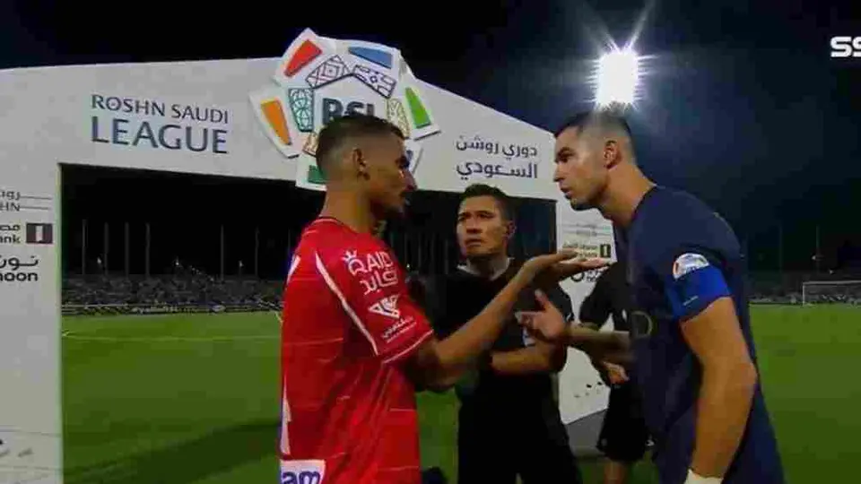 Fernando Guerrero fue el árbitro en la victoria de Cristiano Ronaldo en Arabia Saudita