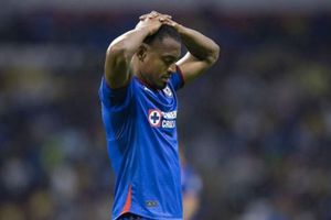 Willer Ditta, jugador de Cruz Azul, 'presume' resaca en redes sociales