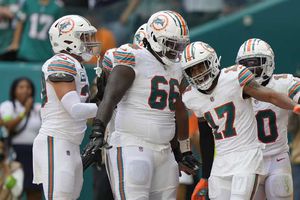 Miami regresa a la senda de la victoria tras aplastar 31-17 a los Patriotas