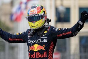 Checo Pérez: "Mi objetivo es ganar campeonatos con Red Bull"