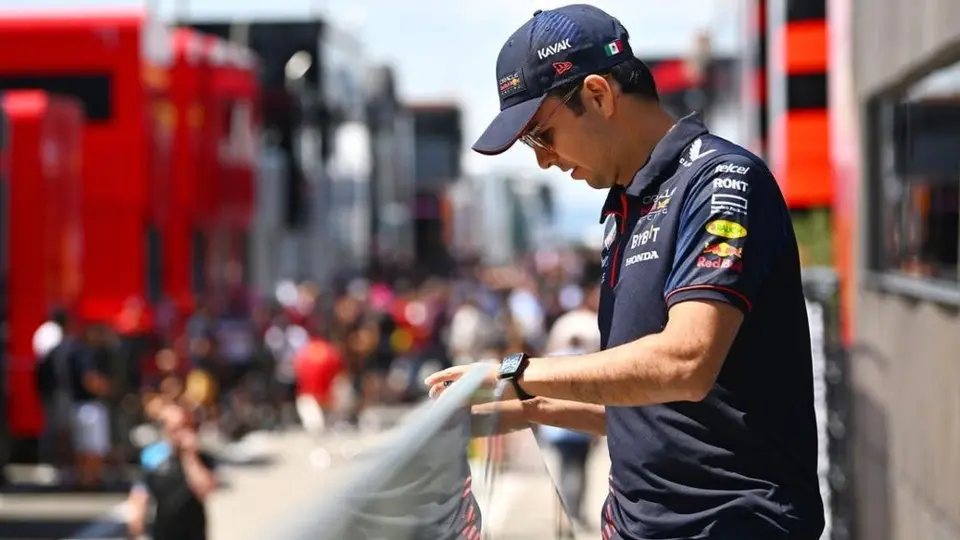¡Disfrutando! 'Checo' Pérez es visto descansando en sus vacaciones en Guadalajara