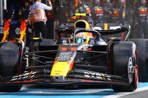 Nico Rosberg tiró un dardo contra Christian Horner: “Ojalá también trabajen para Checo”