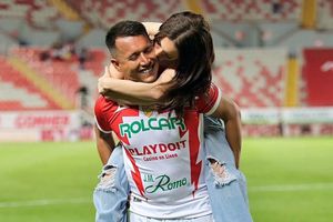 Nikkole Teja presume a su novio, Alberto Padilla, en redes sociales