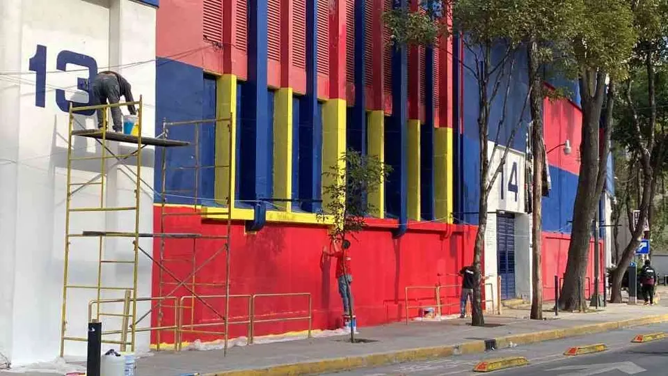 ¿América prepara mudanza? Se revela motivo por el cuál el Estadio Azulgrana se pintó de amarillo