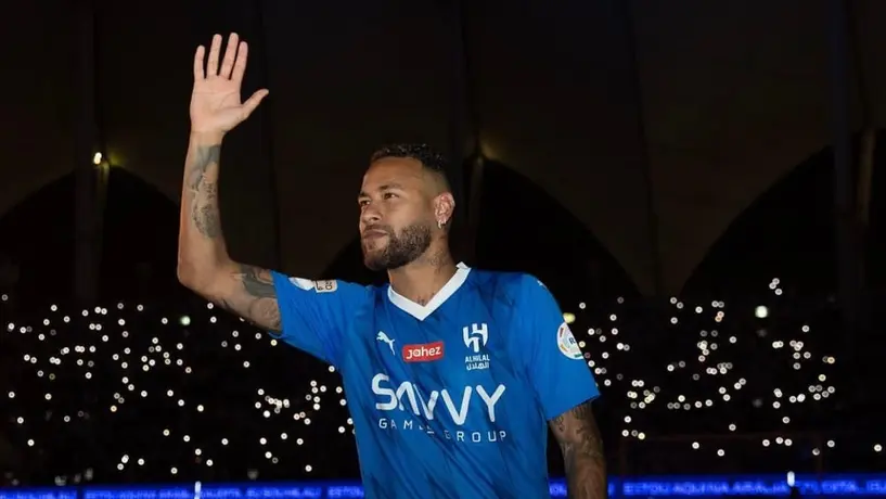 Al Hilal presenta a Neymar con un show de drones en el cielo