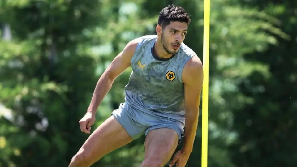 Raúl Jiménez jugará en el Fulham tras acuerdo con Wolverhampton