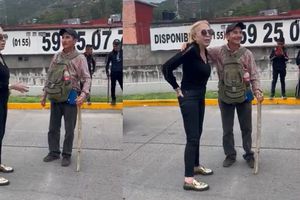 Laura Bozzo quedó atrapada en bloqueo en Chilpancingo y negoció para poder pasar