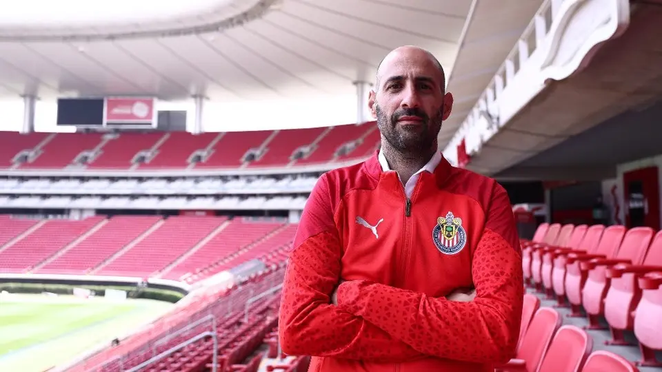 Chivas Femenil anuncia a Antonio Spinelli como su nuevo entrenador para el AP23