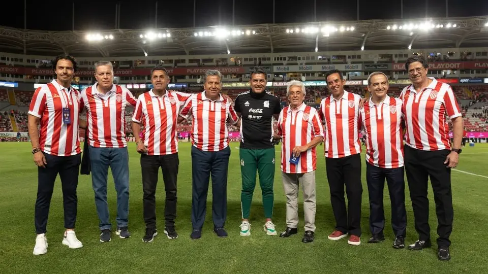 Necaxa presenta su playera conmemorativa por su Centenario