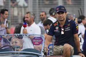 Checo Pérez sobre los problemas en Singapur: "No entendimos lo que fue mal"