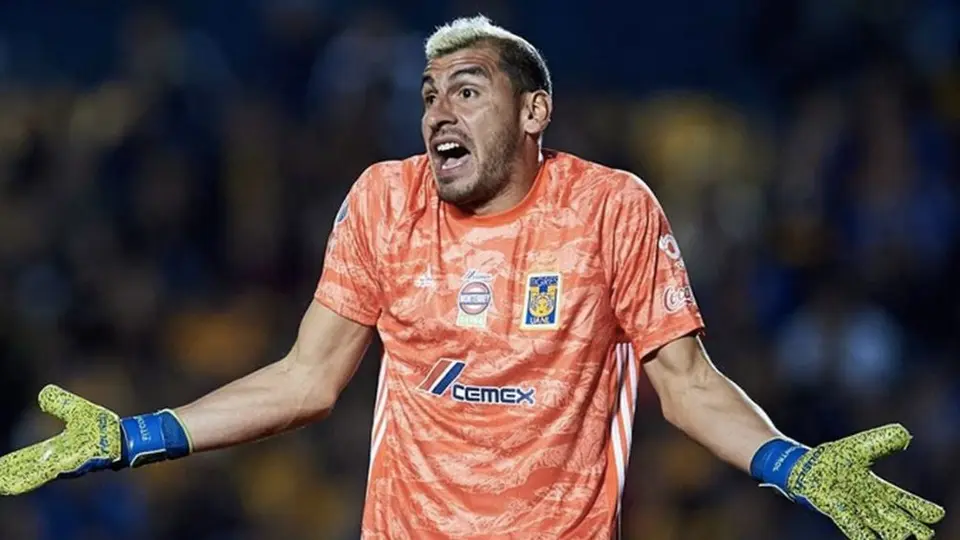 Siboldi sobre las actuaciones de Nahuel Guzmán: "Me extraña que siguen asombrándose"