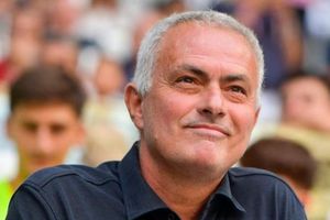 ¡The Special One! José Mourinho sorprende a niños y los invita al entrenamiento de la Roma