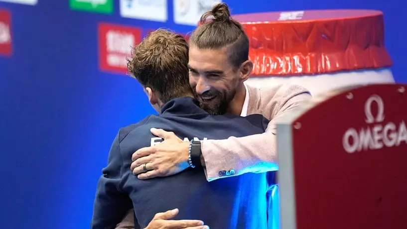 La increíble reacción de Michael Phelps al ver a Marchand superar su récord